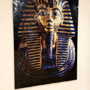 Illusion of Gold artwork door LEGO® Master Marcel de Jong
